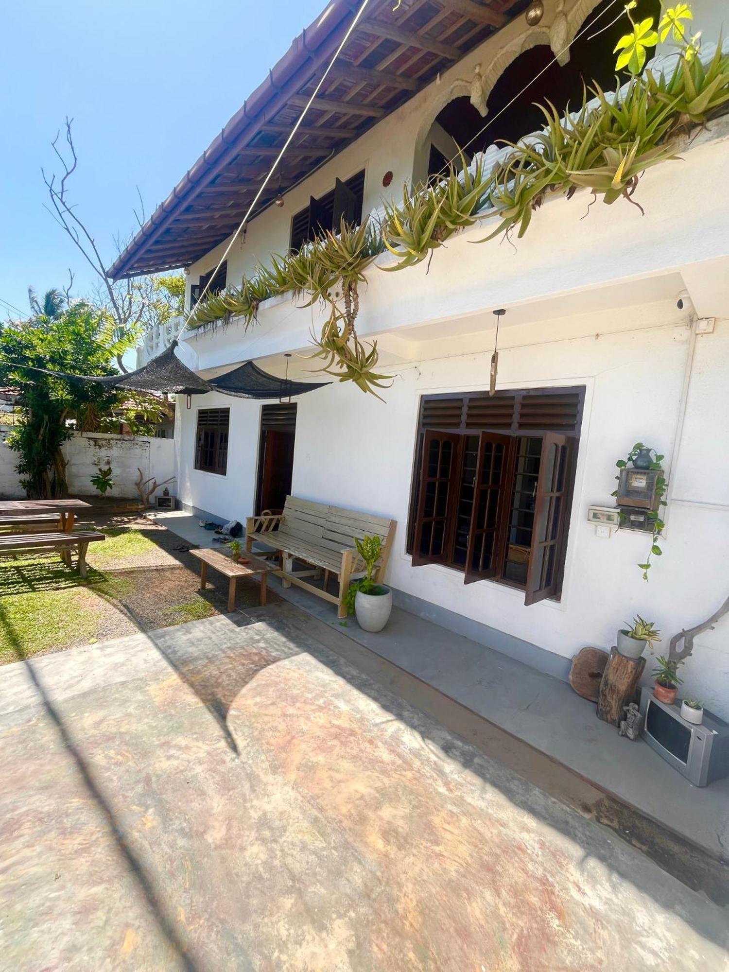 Just Another Guesthouse Polhena المظهر الخارجي الصورة